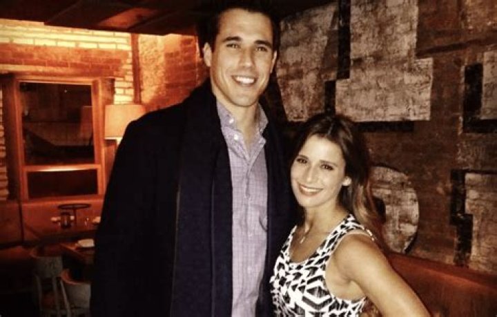 Brady Quinn's Wife: A Comprehensive Look into the Life and Relationship of Brady Quinn and His Partner