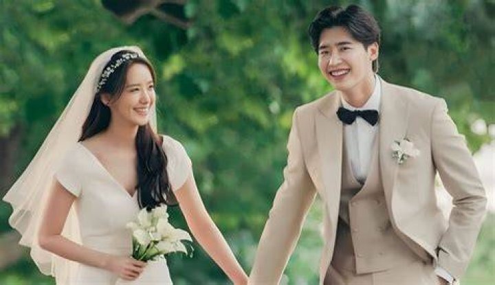Is IU Engaged? A Deep Dive into the Rumors Surrounding the Popular K-Pop Star