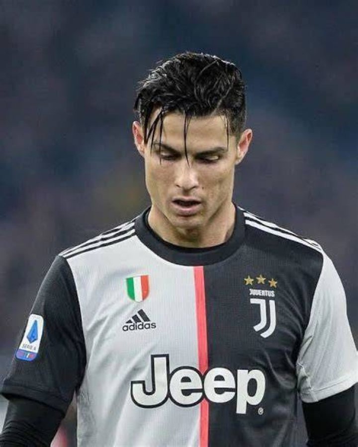 Ronaldo Juventus Hair: A Deep Dive into the Iconic Styles of a Football Legend