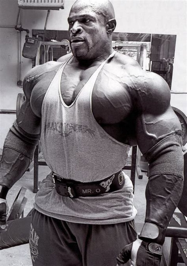 Ronnie Coleman Chest Size: The Secrets Behind His Iconic Physique