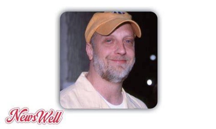 Unveiling Chris Elliott Net Worth: A Glimpse Into the Life and Success of a Comedy Icon